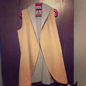 Long reversible vest hardly used size M